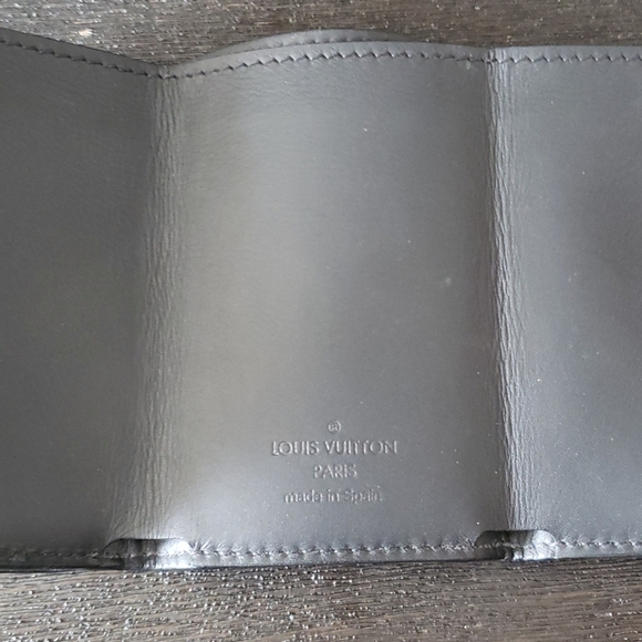 Louis Vuitton discovery wallet - Picture 2 of 3